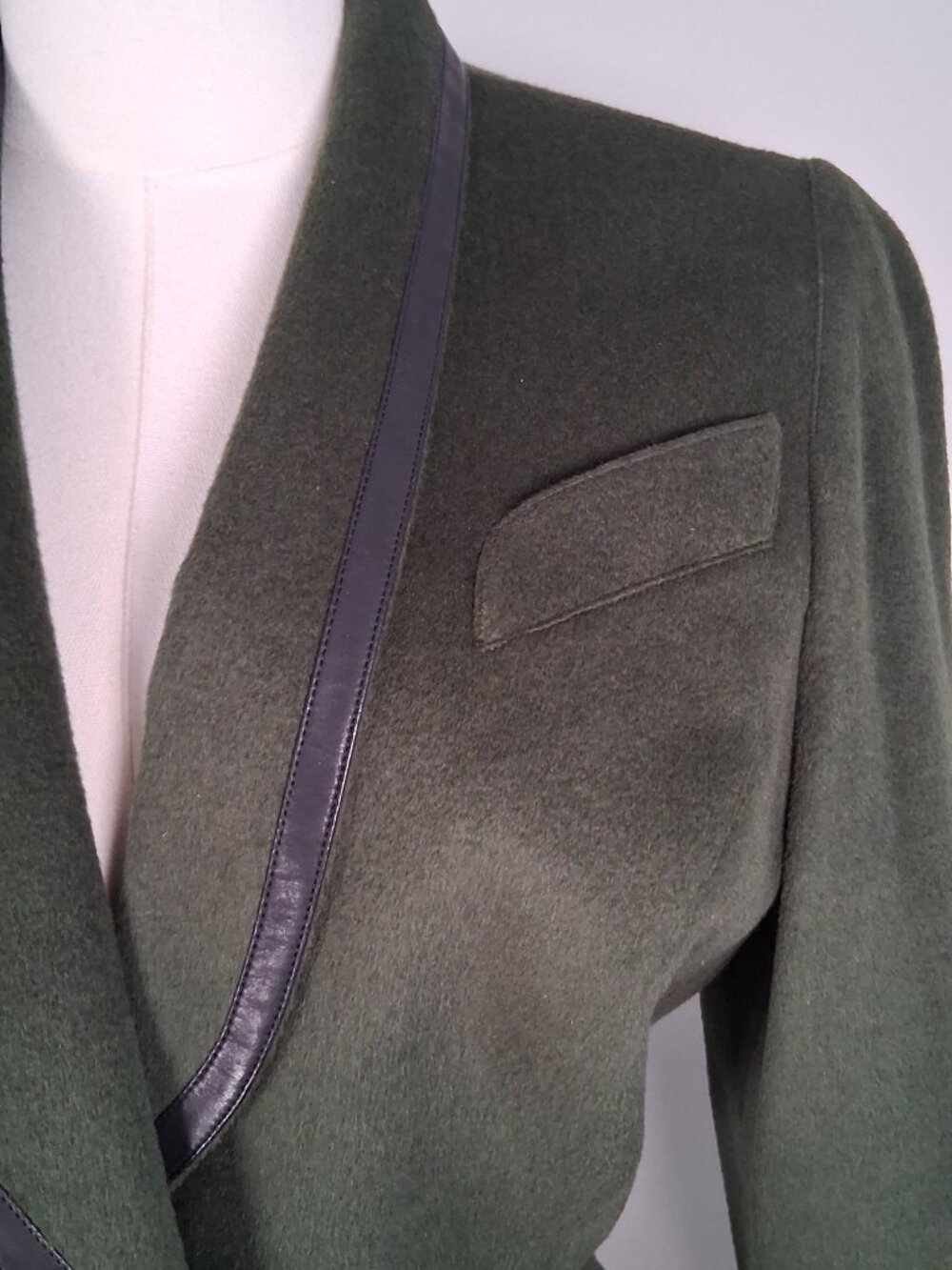 Archival Thierry Mugler Wasp Waist Wool & Leather Trim Jacket size 40 - US 8/10 - Picture 3 of 11
